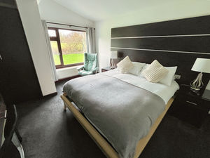 Photo 20- click for photo gallery